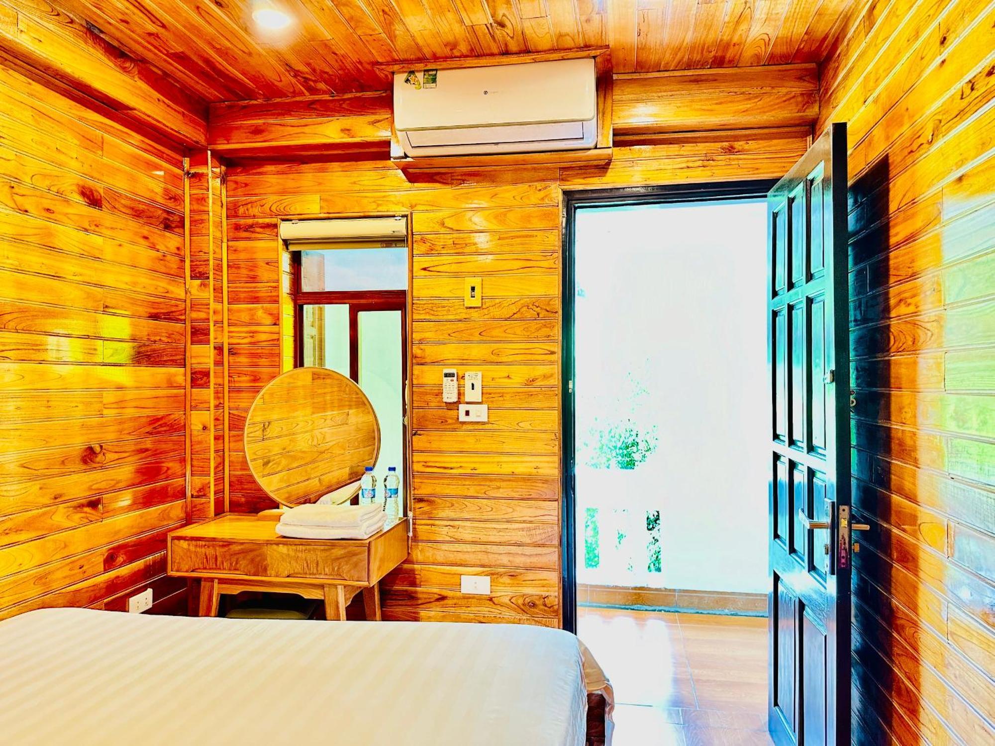 Cao Thach Homestay นิญบิ่ญ ภายนอก รูปภาพ